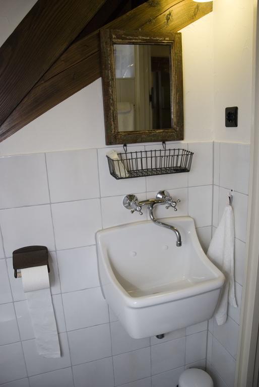 Boerderij Honswijck Guest House Weesp Ruang foto